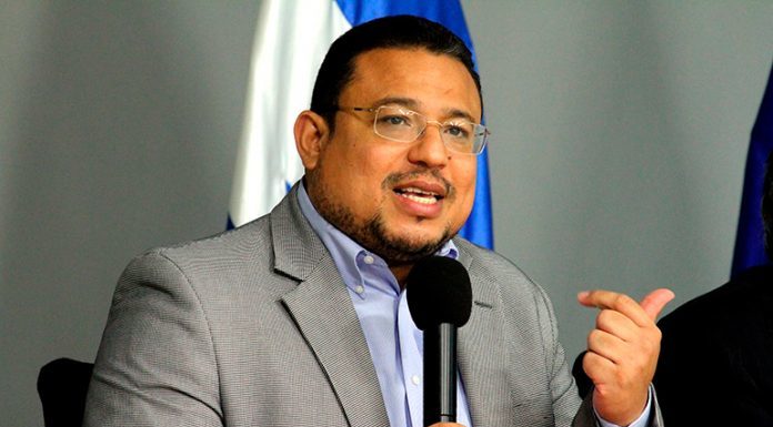 Omar Rivera: Funcionarios que le deben al fisco no deben ser apoyados para un cargo de elecciones