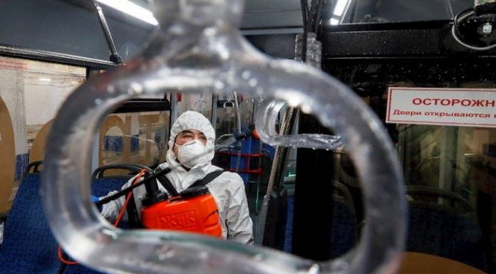 Aumentan a 306 los casos de COVID-19 en Rusia, pese a las medidas