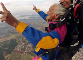 Muere a los 110 años en Brasil la mujer más anciana en saltar en paracaídas