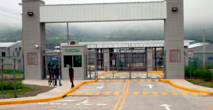 Los contagios de COVID-19 suben en las hacinadas prisiones de Centroamérica