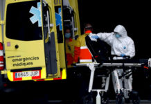 El Reino Unido registra 823 nuevos muertos por COVID-19 en un día