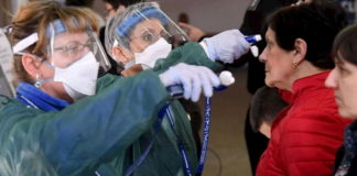 España supera los 100.000 contagios y 9.000 muertos, pero bajlos nuevos casos