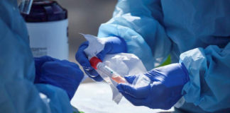 Juez de EEUU detiene la venta de falsa cura «milagrosa» del COVID-19