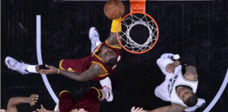 La NBA trabaja para reanudar la liga a finales de julio en Disney Florida