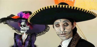 Los mexicanos no se olvidan de adorar a la Santa Muerte ni por el coronavirus