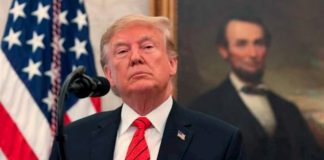 Trump dice tener pruebas que conectan a laboratorio chino con pandemia y amenaza con tarifas