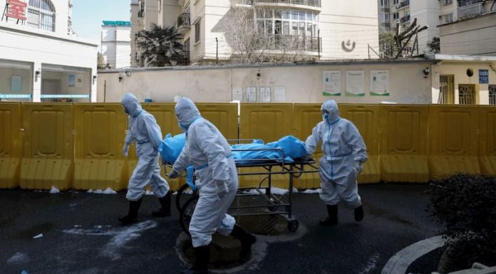 En Wuhan, muchos no confían en las cifras oficiales de muertos por el virus