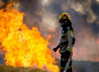 Un incendio obliga a evacuar un hospital en Brasilia en plena pandemia