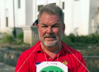 Empresario Roberto Contreras accede a una alianza con el Partido Libre