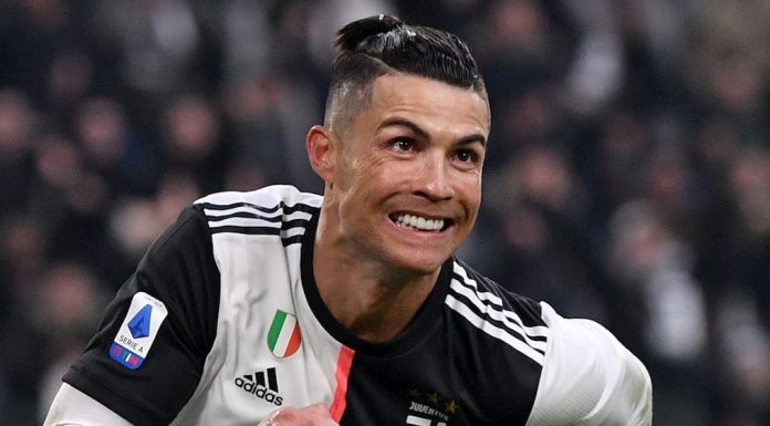 Cristiano Ronaldo regresa a Turín tras casi dos meses de confinamiento