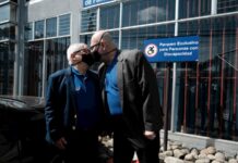 Costa Rica vive día histórico con los primeros matrimonios igualitarios