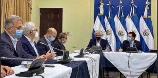 El Congreso de El Salvador aprueba una ley para reabrir la economía por fases