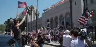 «¡Abran California!», claman en manifestaciones contra el confinamiento por la pandemia