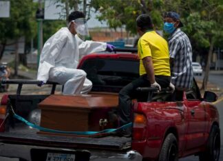 Al menos 46 maestros han muerto con síntomas de COVID-19 en Nicaragua