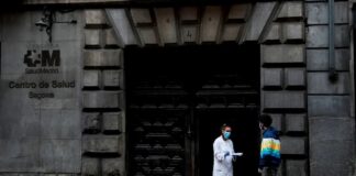 España registra 217 muertes por COVID-19 tras cinco días por debajo de 200