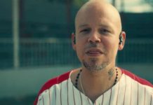 El cantante puertorriqueño Residente le dedica un video a su hijo Milo