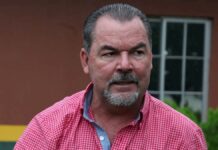 Roberto Contreras anuncia su aspiración a la presidencia de Honduras