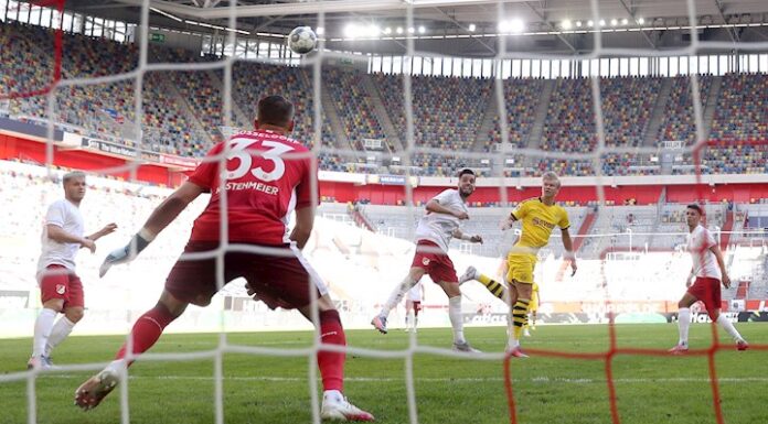 Un gol agónico de Haaland le da el triunfo al Dortmund sobre el Fortuna