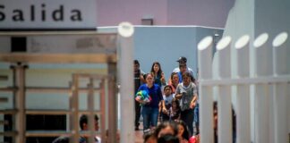 Más de 23.000 personas detenidas o devueltas en la frontera sur de EE.UU.