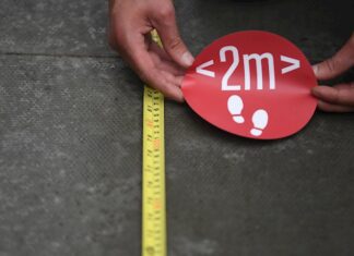 El Reino Unido levantará más restricciones para reactivar su economía