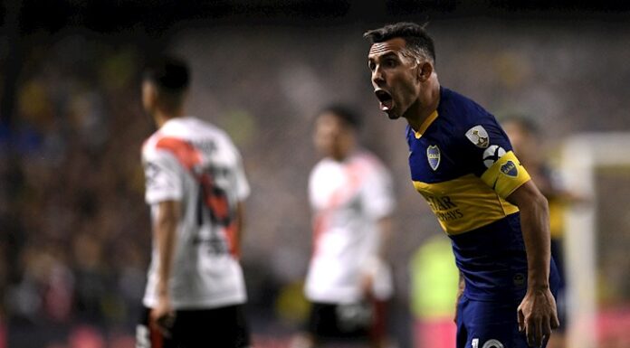 Carlos Tevez dice que renovará su contrato hasta diciembre y que donará su sueldo