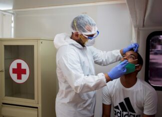 El coronavirus sigue incontenible en Brasil y Chile que marcan nuevos récords