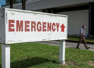El doctor Fauci contradice a Trump y dice que EE.UU. hará más test, no menos