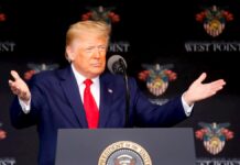 Médicos dicen que evento de Trump en Florida es «extremadamente peligroso»