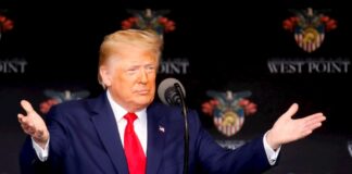 Trump dice que solo se reuniría con Maduro para negociar su salida del poder