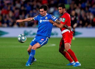 2-1 . Carlos Fernández noquea al Getafe con un doblete