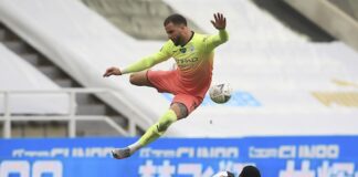 El City tropieza ante un voluntarioso Southampton