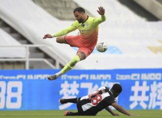 El City tropieza ante un voluntarioso Southampton