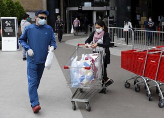 Perú llega a casi 280.000 casos y más de 9.300 fallecidos por la COVID-19