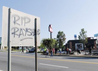 Proyecto de pintar “Black Lives Matter” en la Quinta Avenida enfurece a Trump