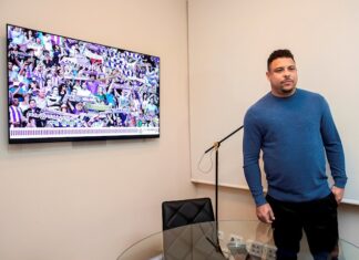 Ronaldo: «Suárez y Cavani son dos grandes delanteros»