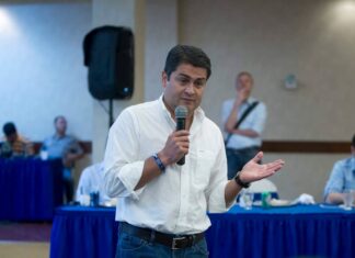 Hernández inicia último año en el poder con compromiso de no buscarlo más