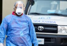 Hospitales se están quedando sin cupos para pacientes de COVID-19, señala Harry Bock