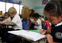 Estudiantes de centros privados en morosidad, podrán concluir año escolar en escuelas públicas