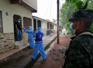 Honduras roza los 80.000 contagios, 2.500 muertos y amplía toque de queda