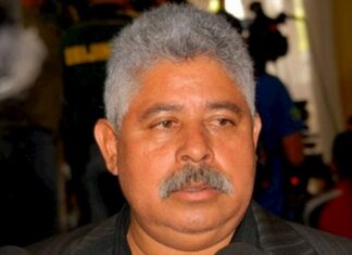 Marvin Ponce: «Un triunvirato seria un golpe de estado»