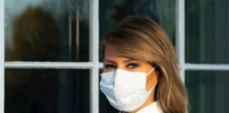 Melania Trump pide llevar mascarilla pese al escepticismo de su esposo Melania Trump