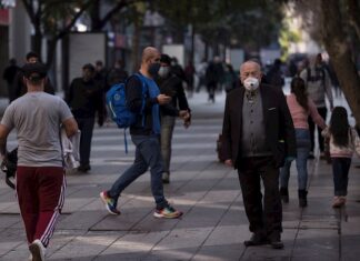 Chile comienza el desconfinamiento gradual tras meses de cuarentenas chile