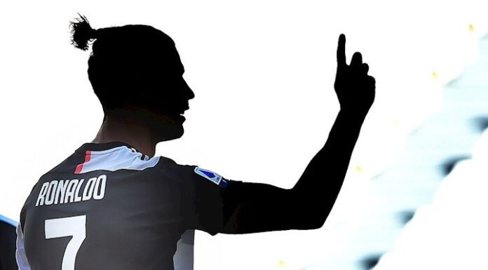 Cristiano marca su primera falta directa con el Juventus tras 43 intentos