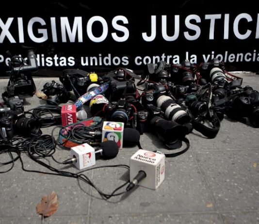 Un simposio analiza el futuro del periodismo y le apuesta a la inteligencia artificial periodismo