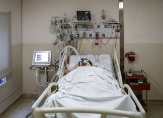 Argentina supera por primera vez los 50 fallecidos diarios por coronavirus