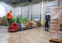 La otra cara de la COVID-19: la inseguridad alimentaria en el sur de Florida Feeding South Florida