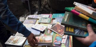 Comida y libros, la apuesta de una ONG chilena para los más vulnerables