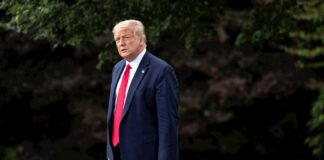 Trump, en busca del voto en tres estados clave donde va por detrás en sondeos Donald Trump