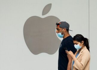 Apple vuelve a cerrar 30 tiendas en EE.UU. por el repunte del COVID-19