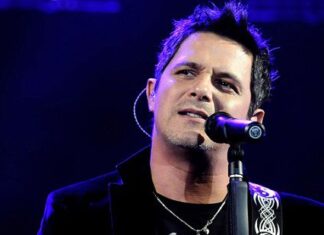 Alejandro Sanz ofrece un concierto sorpresa desde el puente «Corazón Partío»